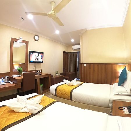 Hotel Empire International Kormangala Bangalore Bagian luar foto
