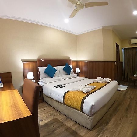 Hotel Empire International Kormangala Bangalore Bagian luar foto