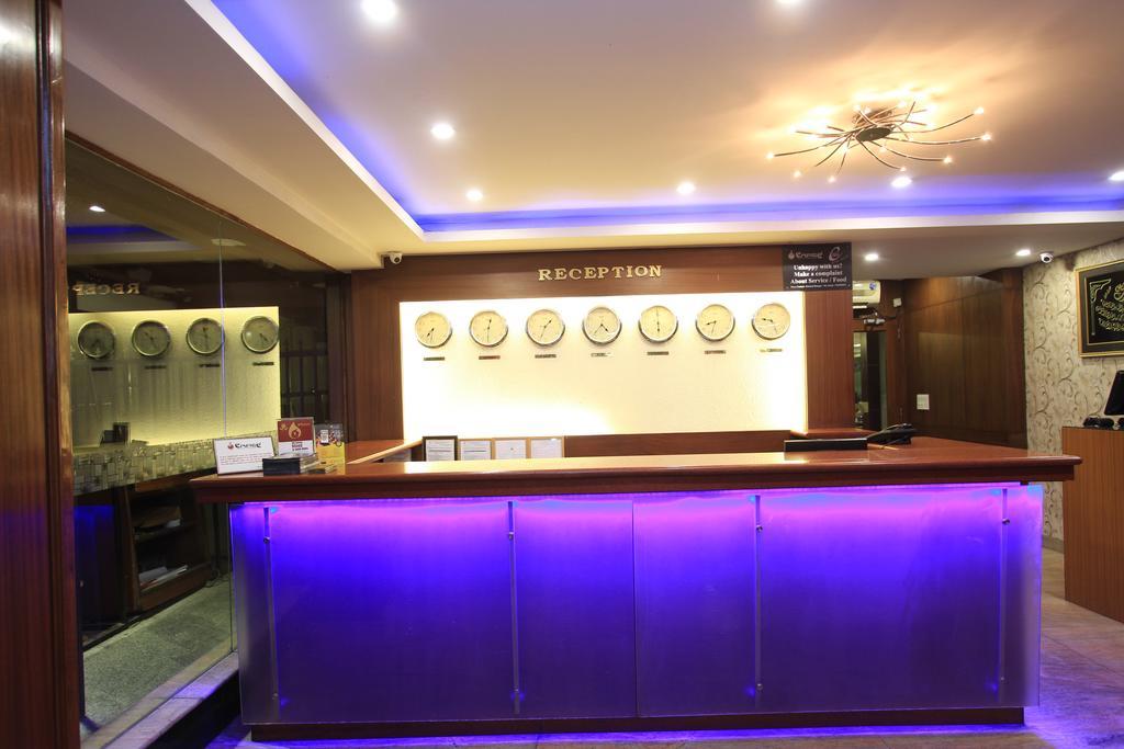 Hotel Empire International Kormangala Bangalore Bagian luar foto