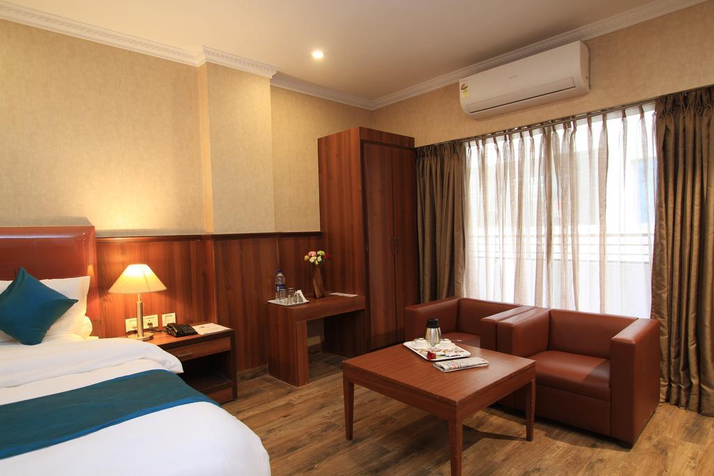 Hotel Empire International Kormangala Bangalore Bagian luar foto