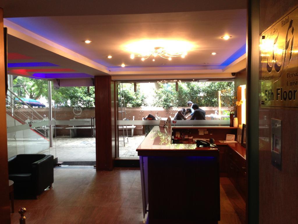 Hotel Empire International Kormangala Bangalore Bagian luar foto